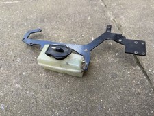 Serbatoio e ponte carburante Schumacher Menace 21 Nitro Rc