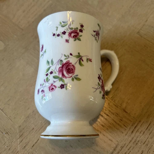ROYAL VICTORIA FINE BONE CHINA PEDESTAL MUG PINK ROSES & PURPLE VIOLETS- ENGLAND