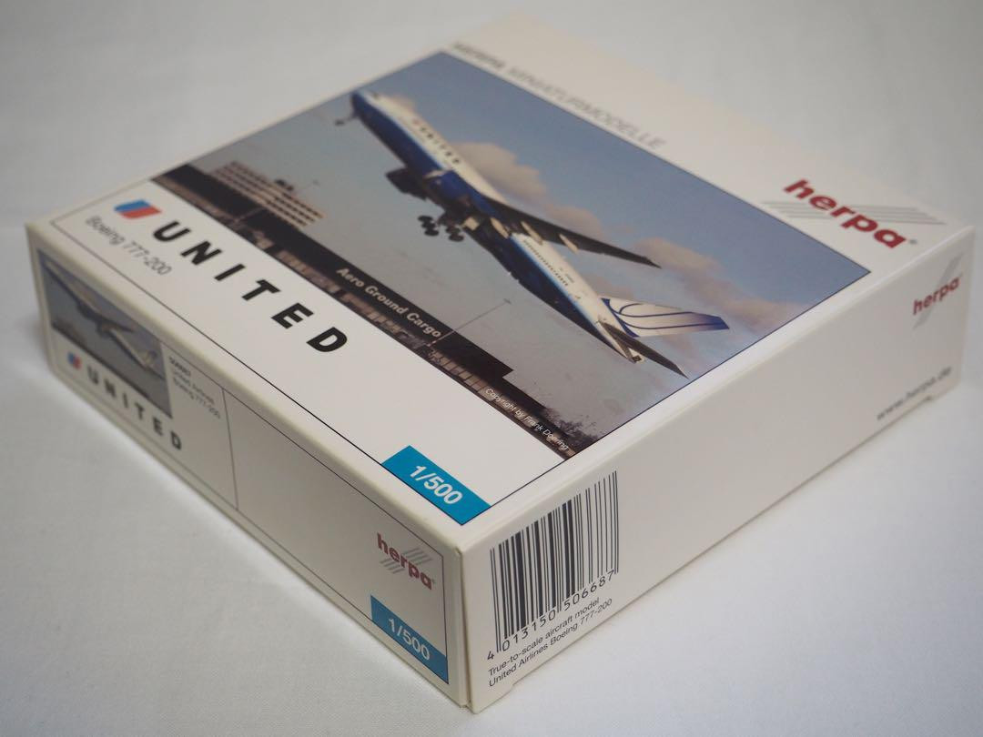Herpa United Airlines Boeing B777-200 1/500 Rising Blue