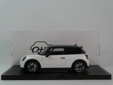 Ottomobile Mini Cooper S 2025 1:18 OT1245 Mini Street Car Model
