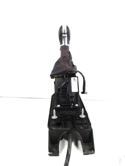 2017 Volkswagen Jetta GLI conjunto de câmbio de marchas de piso automático 109k milhas fabricante de equipamento original LKQ - Imagem 3 de 4