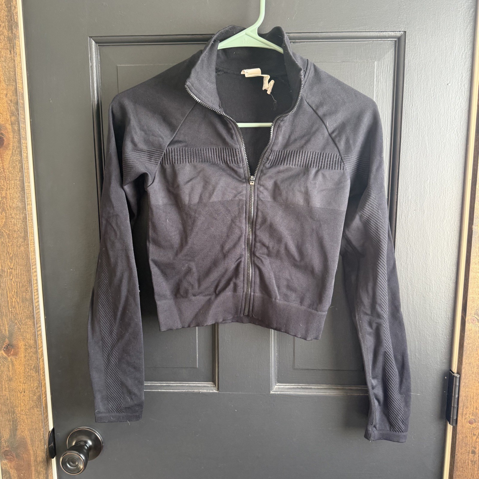 Fabletics  Cropped  Seamless Rib Jacket Zip Up Wo… - image 1