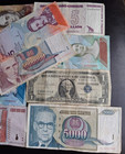 World Foreign currency 10 *small and Large Bank Notes* lot B347 — photo 2