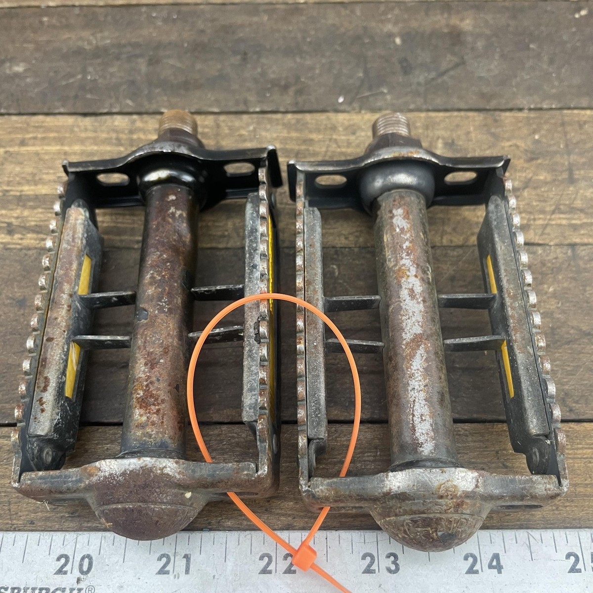 Vintage Union Rat Trap Bicycle Pedals 1/2 Steel Muscle BMX Germany