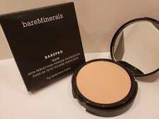 Bare Minerals- Barepro 16hr Skin-Perfecting Powder Foundation- Light 20 Cool