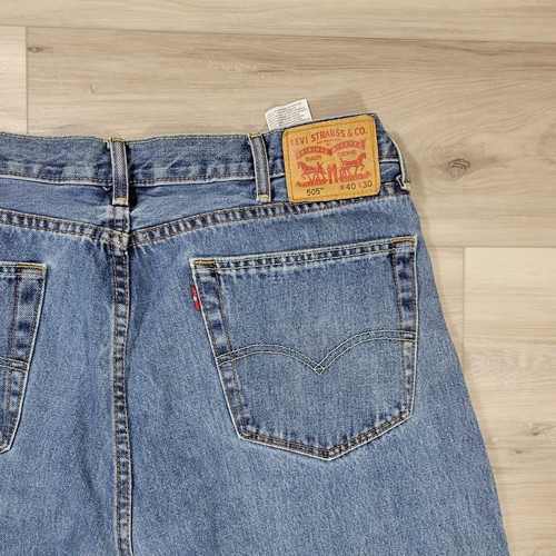 Levi's 505 Jeans Men's 40X30 Medium Wash Denim Regular Straight Leg #005054886 - Picture 8 of 10