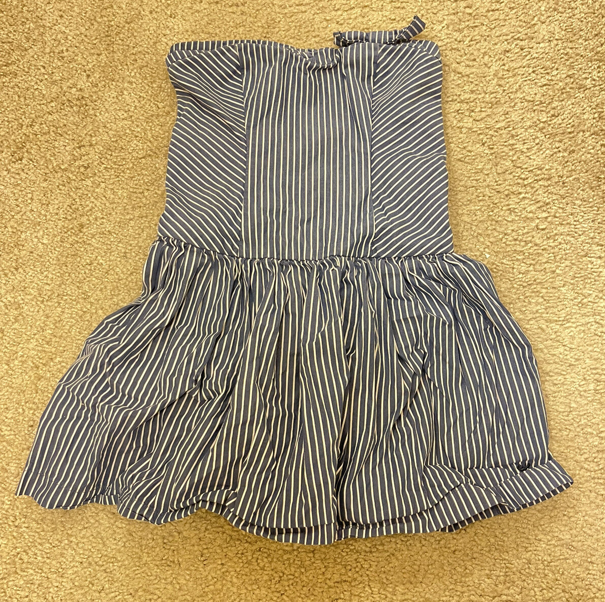 Abercrombie Kids Blue & White Stripes Seersucker Strapless Dress Size XL (14) Abercrombie Kids Blue & White Stripes Seersucker Strapless Dress Size XL (14)