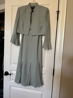 S.L. Fashions Green Evening Dress with Beads Size 8 | eBay S.L. Fashions Green Evening Dress with Beads Size 8 | eBay