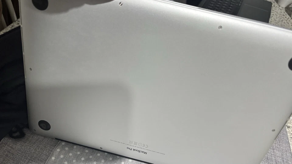 Apple MacBook Pro 13,3" (128GB SSD, Intel Core i5 5a Gen., 2,7GHz, 8GB RAM)... - Immagine 4 di 4