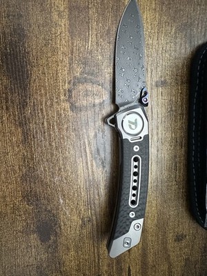 Dreamtech Carbon Fiber Handle Damascus Steel Pocketknife  D9610TCD
