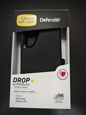 OtterBox Samsung Galaxy S24 Defender Series Case includes holster clip