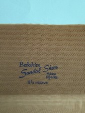 Vintage Berkshire Sandal Sheer Seamed Stockings 3 Pairs In Box Flat Knit