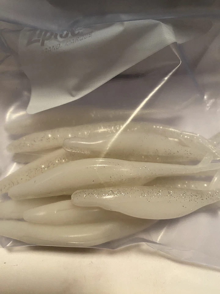 Karina Sizmic Jerk Minnow 18pk Silver Ghost Foto 3 de 4