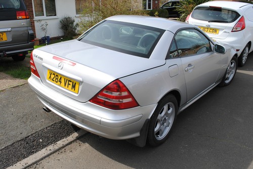 Mercedes R170 SLK 200 82,000 miles - Picture 2 of 9