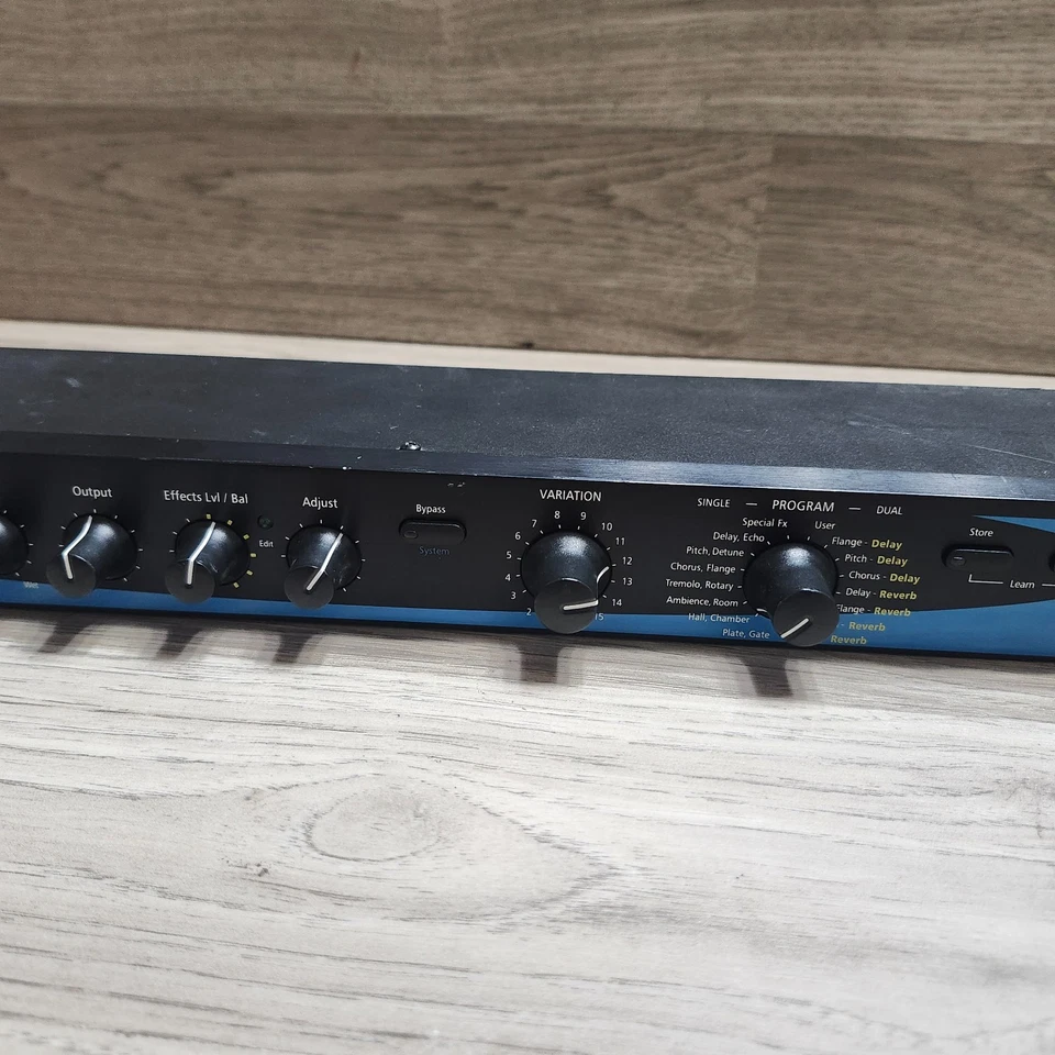 Lexicon MPX110 Zweikanal Effektprozessor ohne Netzteil - Bild 3 von 4