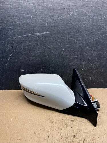 2012 to 2013 Hyundai Azera Right Passenger Turn Signal View Door Mirror S8451 DG