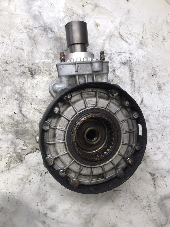 Diferencial de buje de transmisión final Triumph Rocket III 3 Touring 14 Foto 3 de 4