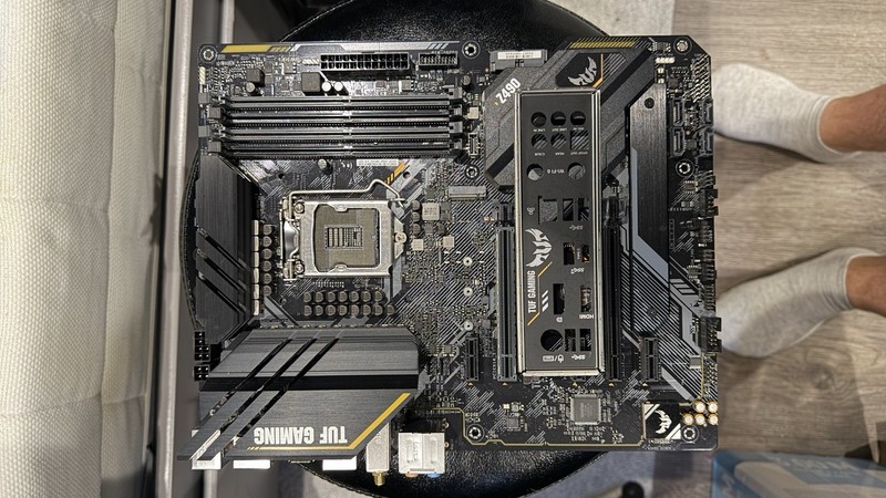 Asus TUF GAMING Z490-PLUS (WIFI) ATX  LGA1200 - UNTESTED