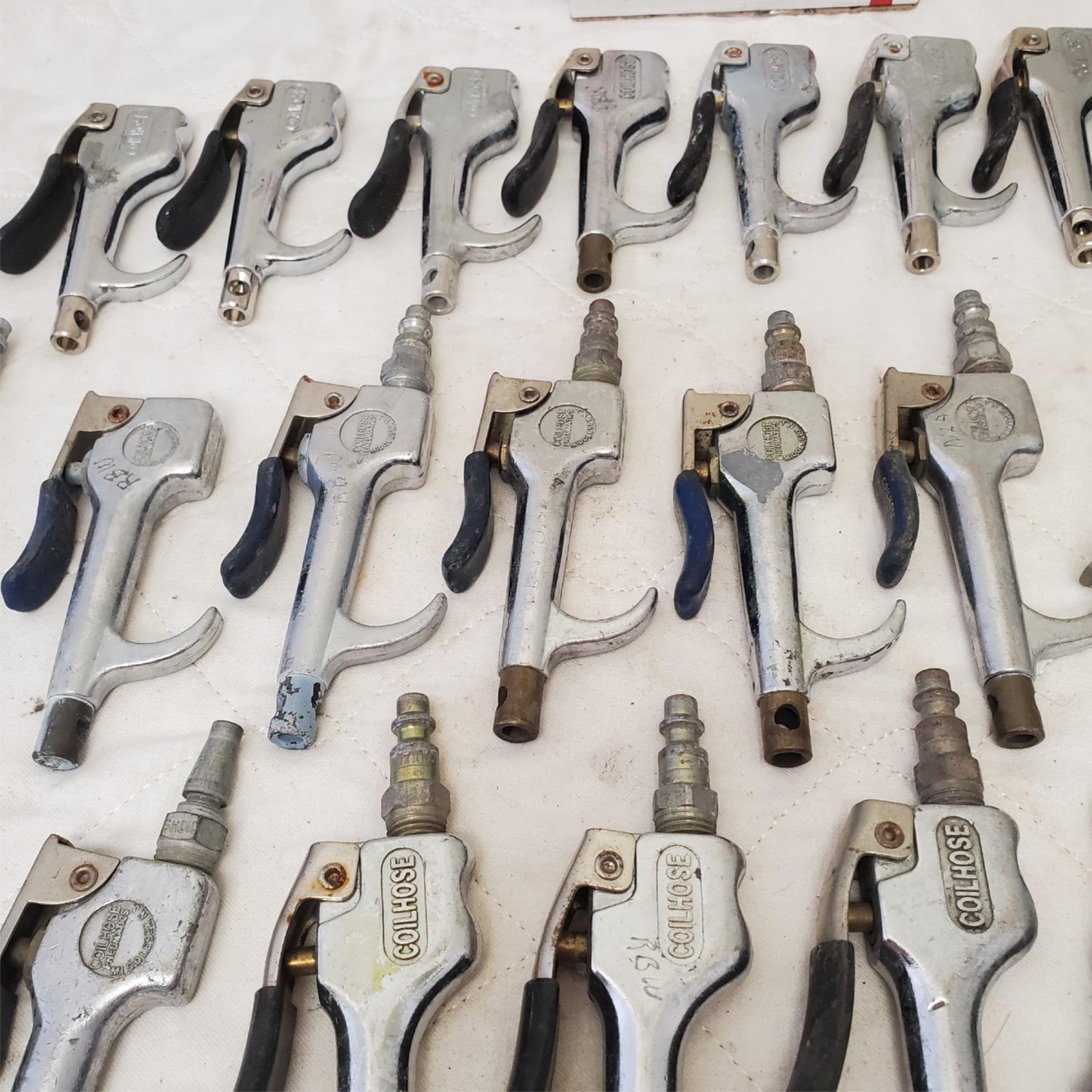 Lot of 25 Coilhose & Various Pneumatics Air Blow Gun Lot 686