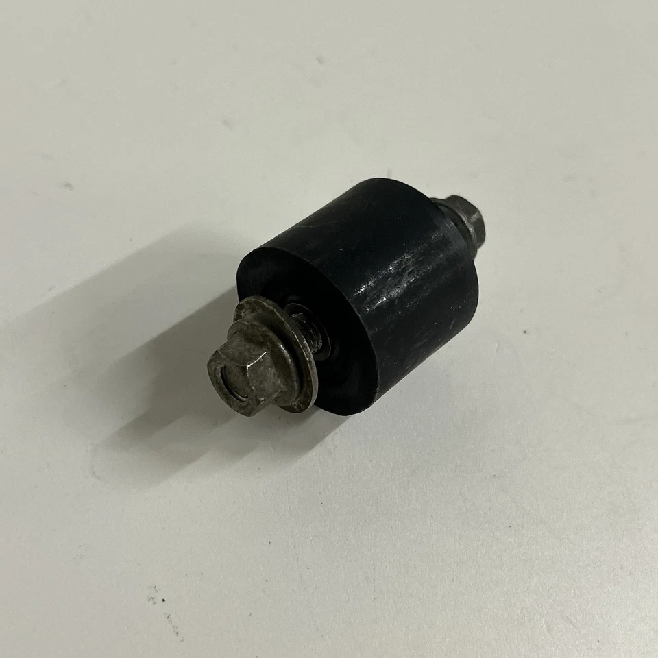 92 1992 Kawasaki KX125 KX 125 RODILLO DE CADENA OEM  Foto 2 de 2