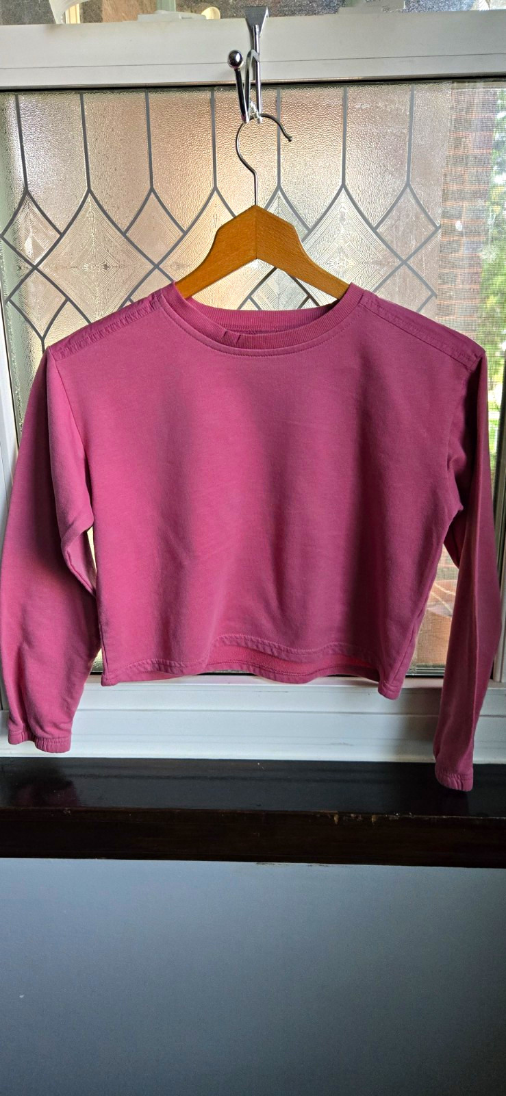 Zella Girl’s Pink Cropped Sweatshirt Size M Crew Neck Long Sleeve Pullover