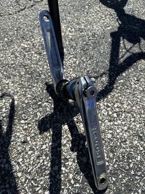 Pr Of  Bmx Mongoose  Bicycle Crank Arms And Spindles Ss-175