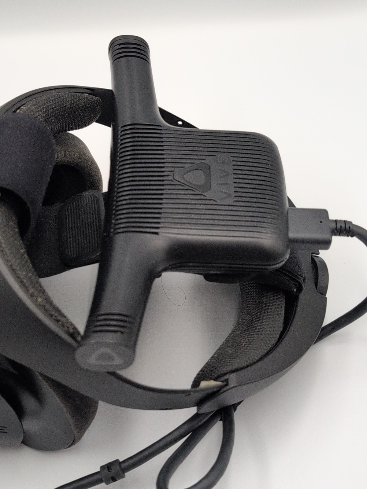 HTC VIVE Cosmos Elite VR Virtual Reality Headset Black Wireless Adapter Untested