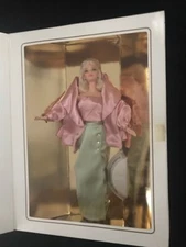 Evening Sophisticate 1998 Barbie Classique Collection 19361 NRFB