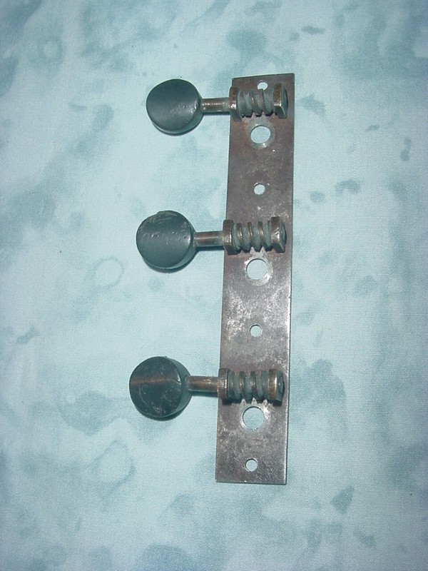 VINTAGE ANTIQUE PARLOR GUITAR BLACK BUTTON SQUARE END TUNING MACHINE TUNERS
