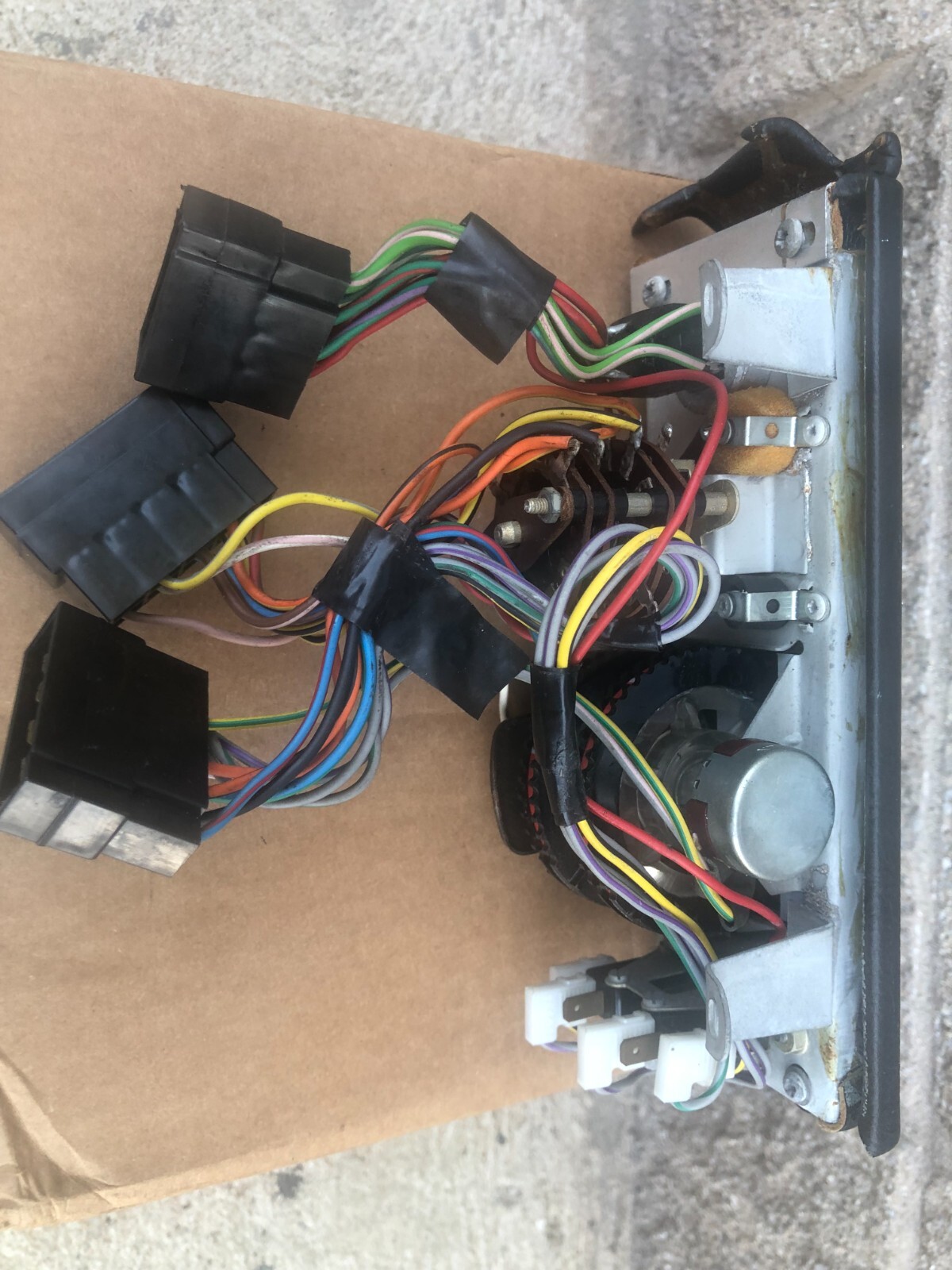 1982 Rolls Royce Silver Spirit Temperature Control/Hazard Switch