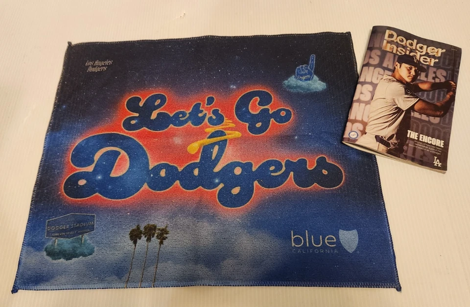 10 LA Dodgers Baseball Plastic Caps 4 Sizes, Rally Towel, 3 Cups, Insider, Sho+ - Image 2 of 4