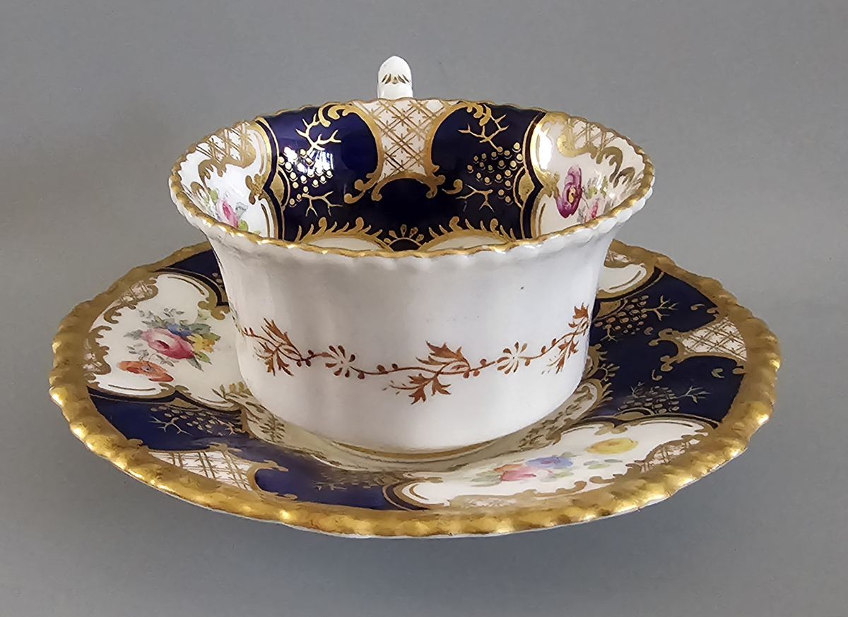Antique Coalport Batwing Y2665 Cup & Saucer Hand Painted Cobalt