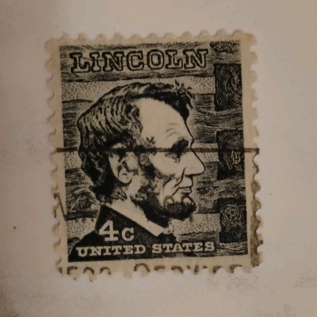 Abraham Lincoln 4 Cent Stamp In Unused Us Stamps (1941-Now) for