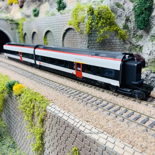 Voitures de complément-coffret 3 pour le RABe 501 Giruno, CFF, Ep VI - TRIX 2328 | Condition: Neuf