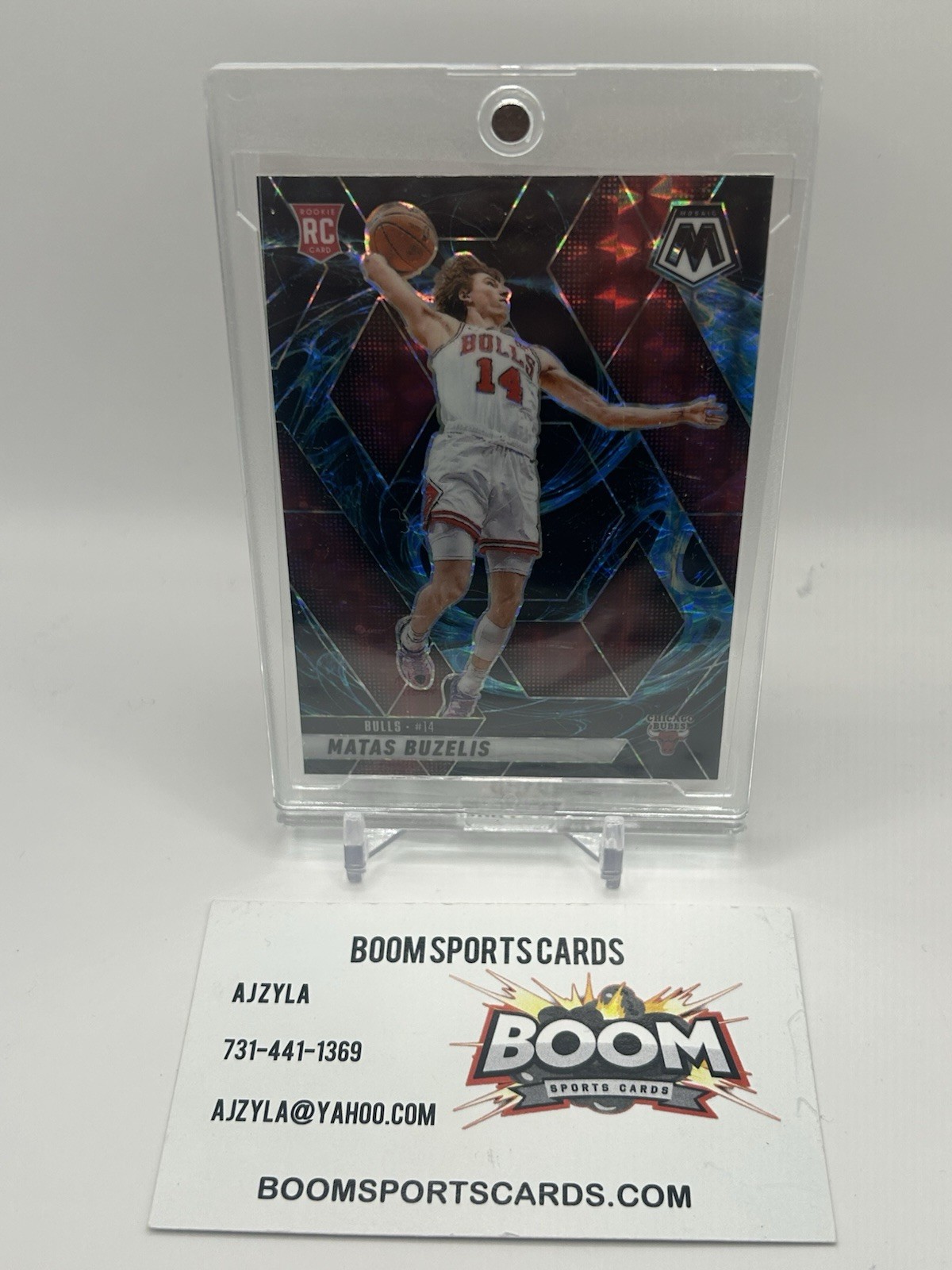 2024-25 Panini Mosaic Matas Buzelis #223 Rookie RC Genesis Prizm Case Hit SSP