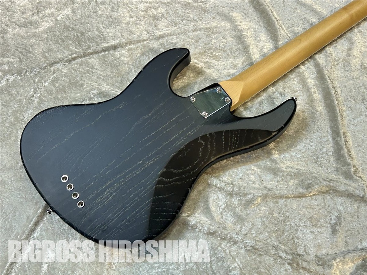 Grassroots G-Am-55Ms/R Black Satin In White Safe delivery from 