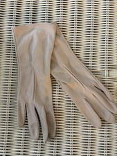 Vintage One Size Isotoner Ivory Stretch Formal Gloves. Nylon Spandex