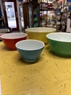 VINTAGE PYREX PRIMARY COLORS NESTING MIXING BOWLS SET OF 4 Green Yellow Blue Red