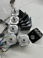 5 X Nema 17 Stepper Motors and Mounts