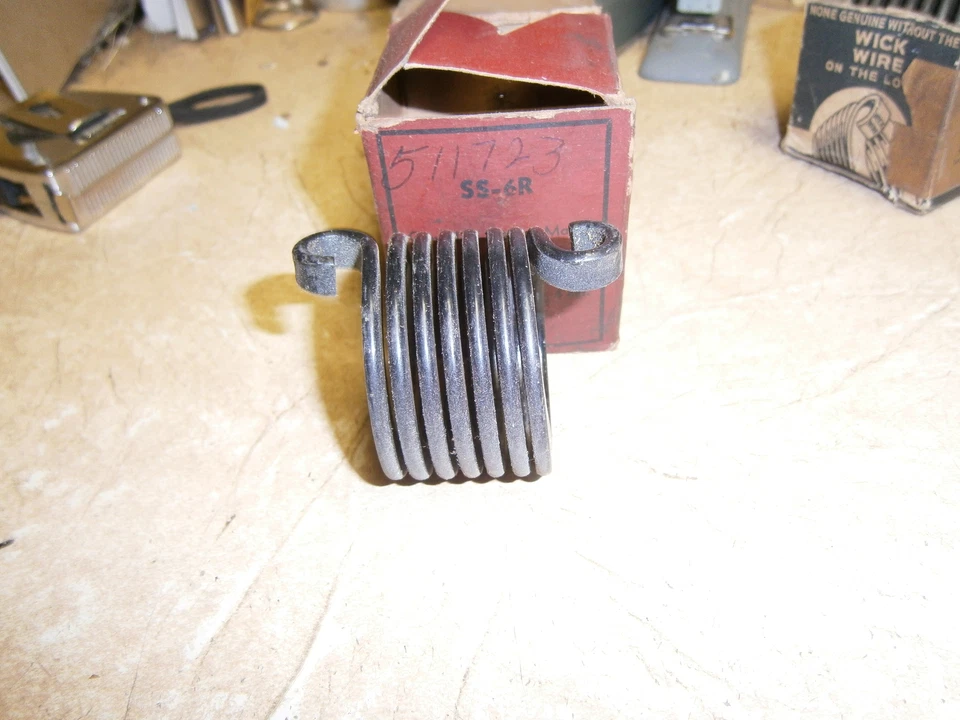 Studebaker 511723 Starter Drive Spring 1934 1935 Dictator Commander President 8 - Image 2 of 3