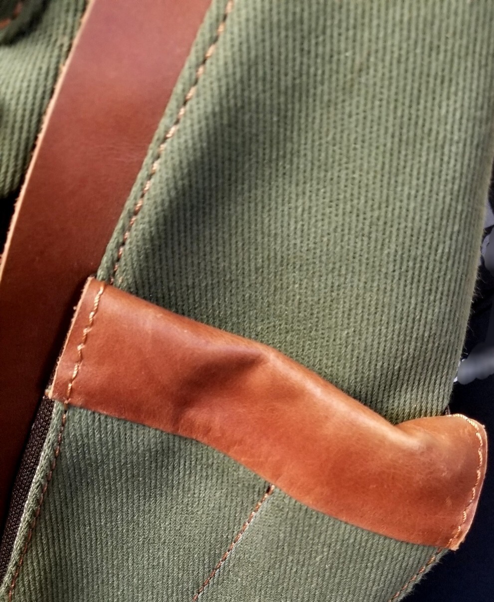 Claire Chase Colorado Zip Sling Bag -Olive Green Canvas W/ Tan Leather Trim *NWD