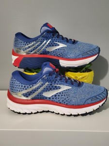 red white and blue brooks running shoes