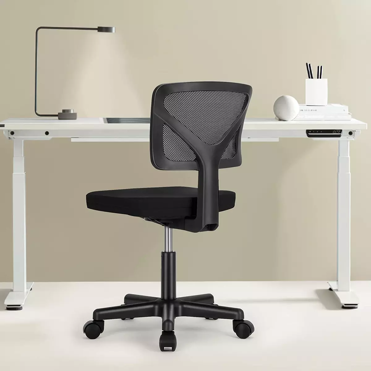 Comfortable compact online desk chair