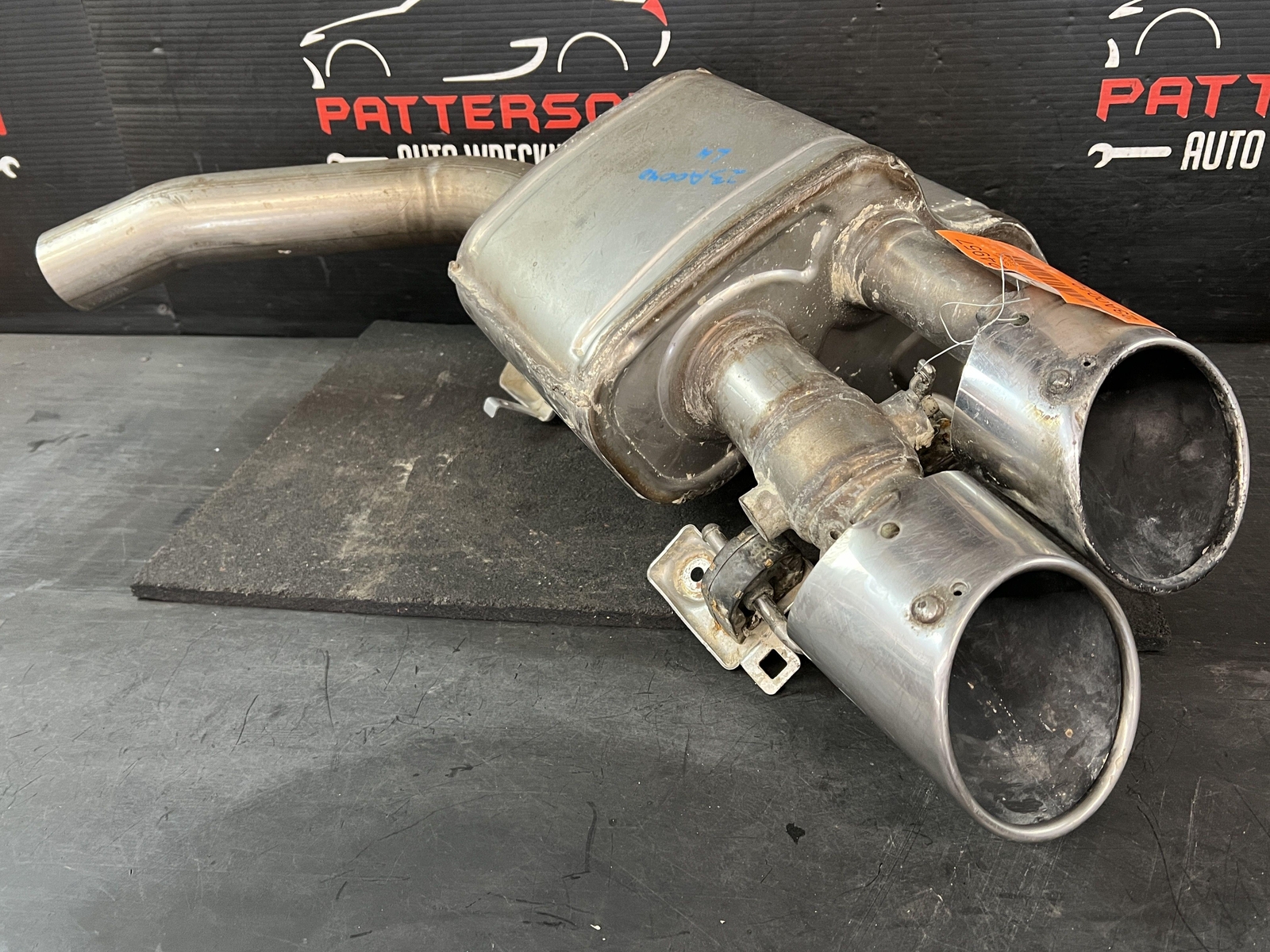 14-17 MASERATI GHIBLI 3.0 TWIN TURBO AWD PAIR OF REAR EXHAUST MUFFLERS