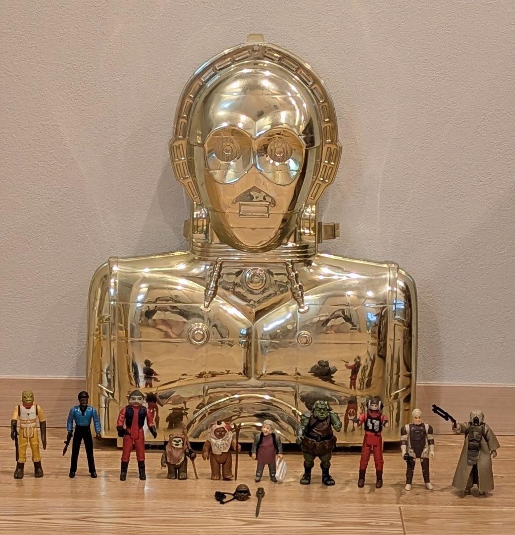 Kenner Star Wars C-3PO Figure Carrying Case and 10 Figures #054172
