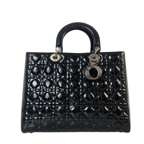china buy now  Pre-Owned Christian Dior Lady Dior Medium Cannage Patent Leather