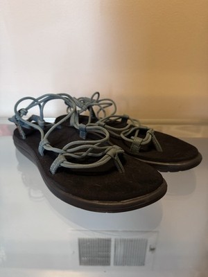 Teva Voya Infinity Women Size 9 Green