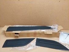 Suzuki Vitara Side Body Moulding Trim Set INCOMPLETE 990E054P07000 18-on Genuine