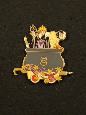 Villains Train Car With Maleficent, Evil Queen & Cruella Vintage Disney Pin