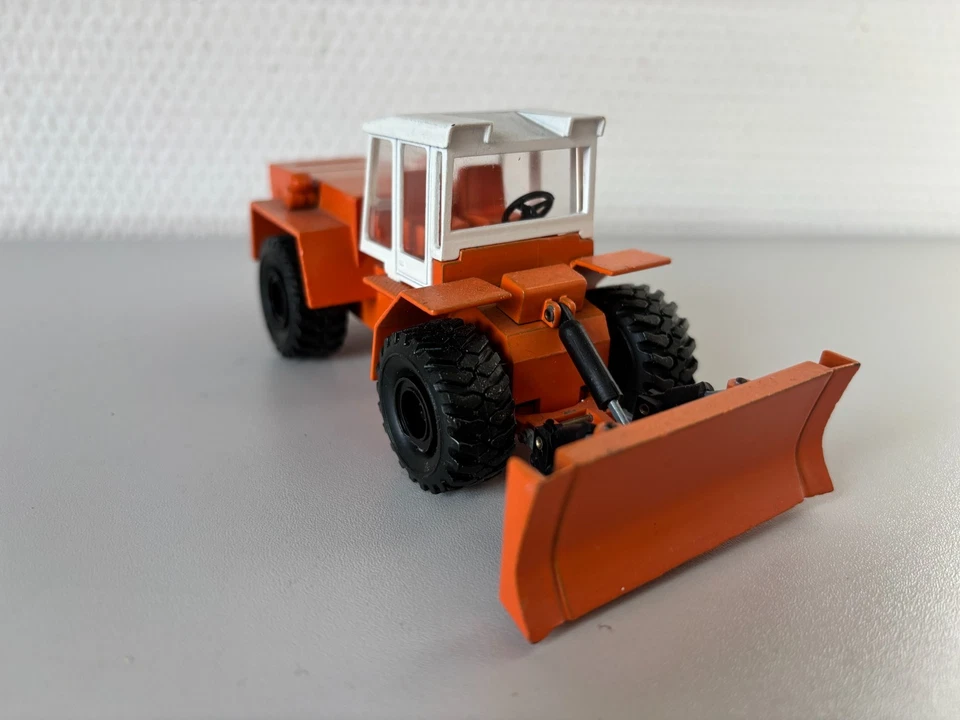 Zettelmeyer ZD3000 Dozer orange/weiß Radlader NZG #197 1:50 - Bild 4 von 4